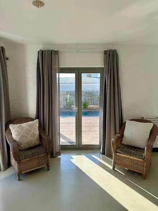Coastal Charm Villa Kommetjie Città del Capo 0*,  Sudafrica